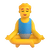 ヨガのポーズをする男性